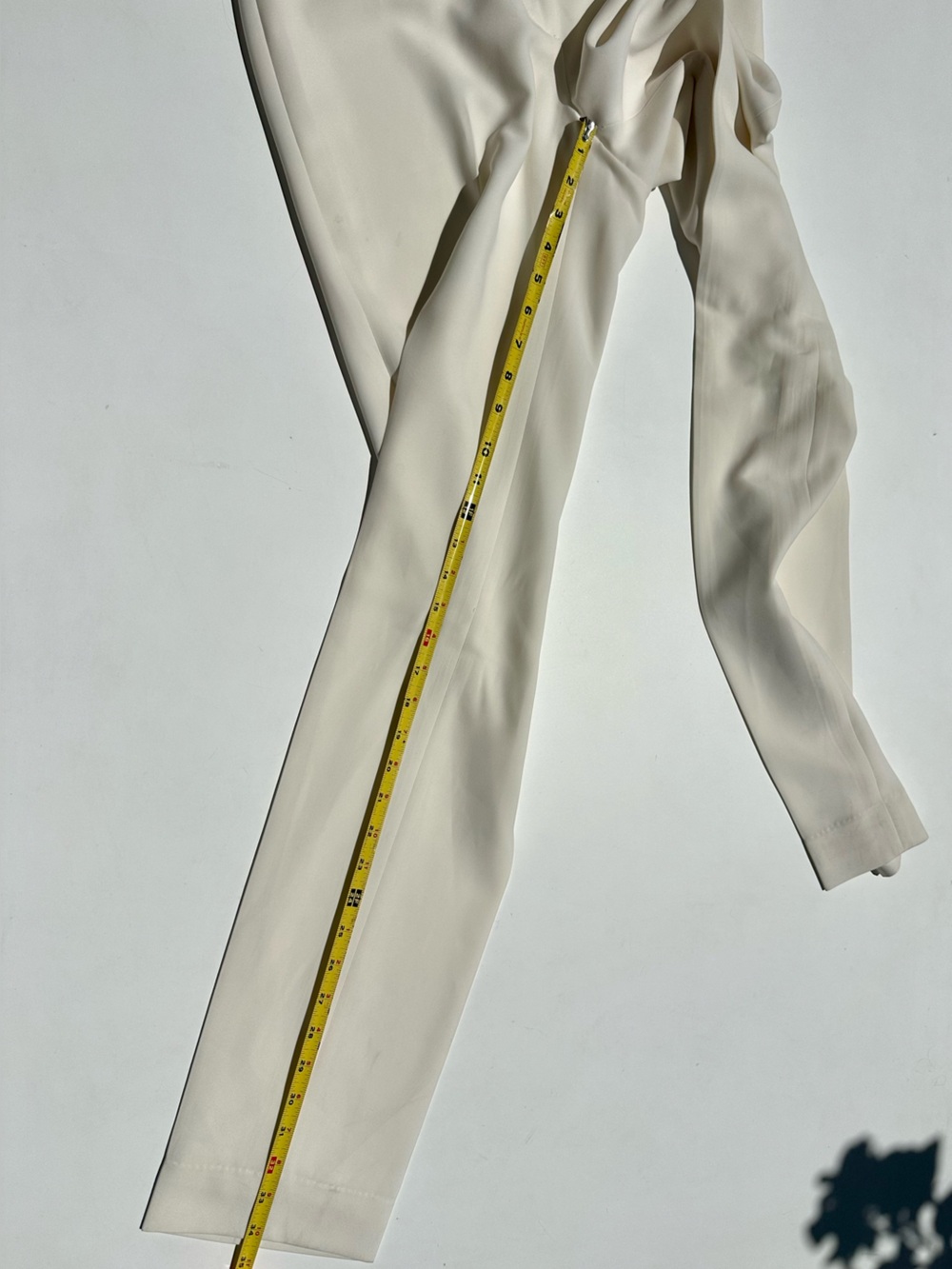 Karl Lagerfeld Ivory White Pant Suit Single-Button Blazer & Matching Trousers, 6 - Picture 15 of 16